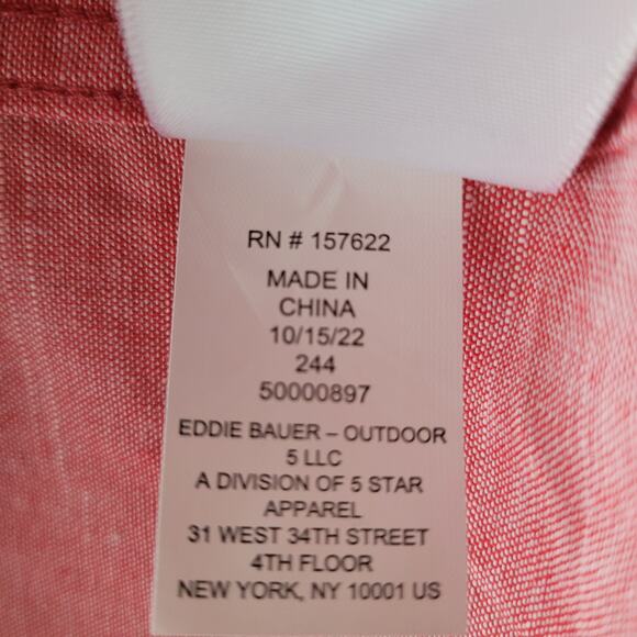 NWT Eddie Bauer Men’s Red Chambray Cotton Short Sleeve Button Down Shirt Size L - Picture 9 of 11